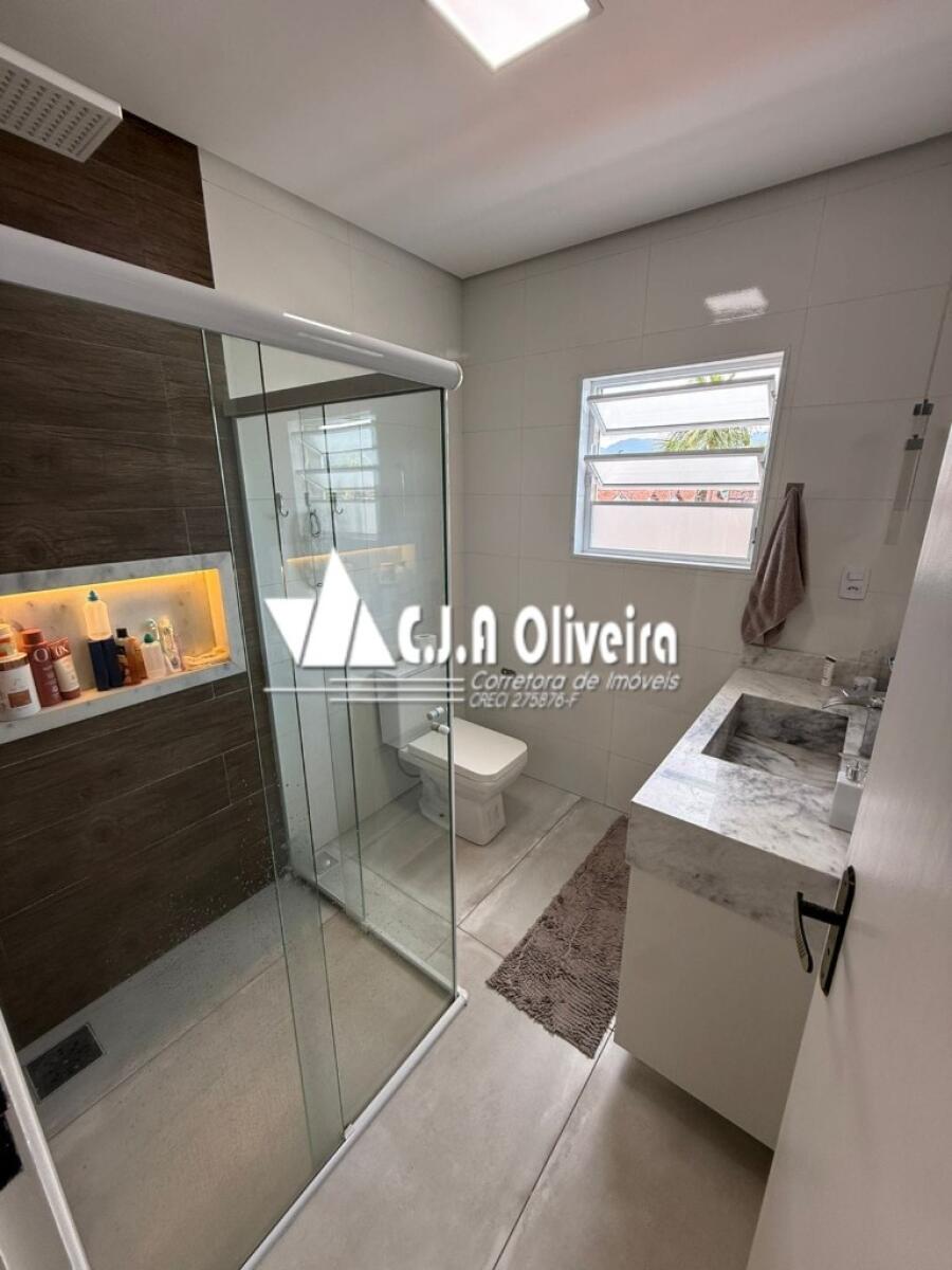Casa com 4 quartos e 246 m² em Agenor De Campos, Mongaguá