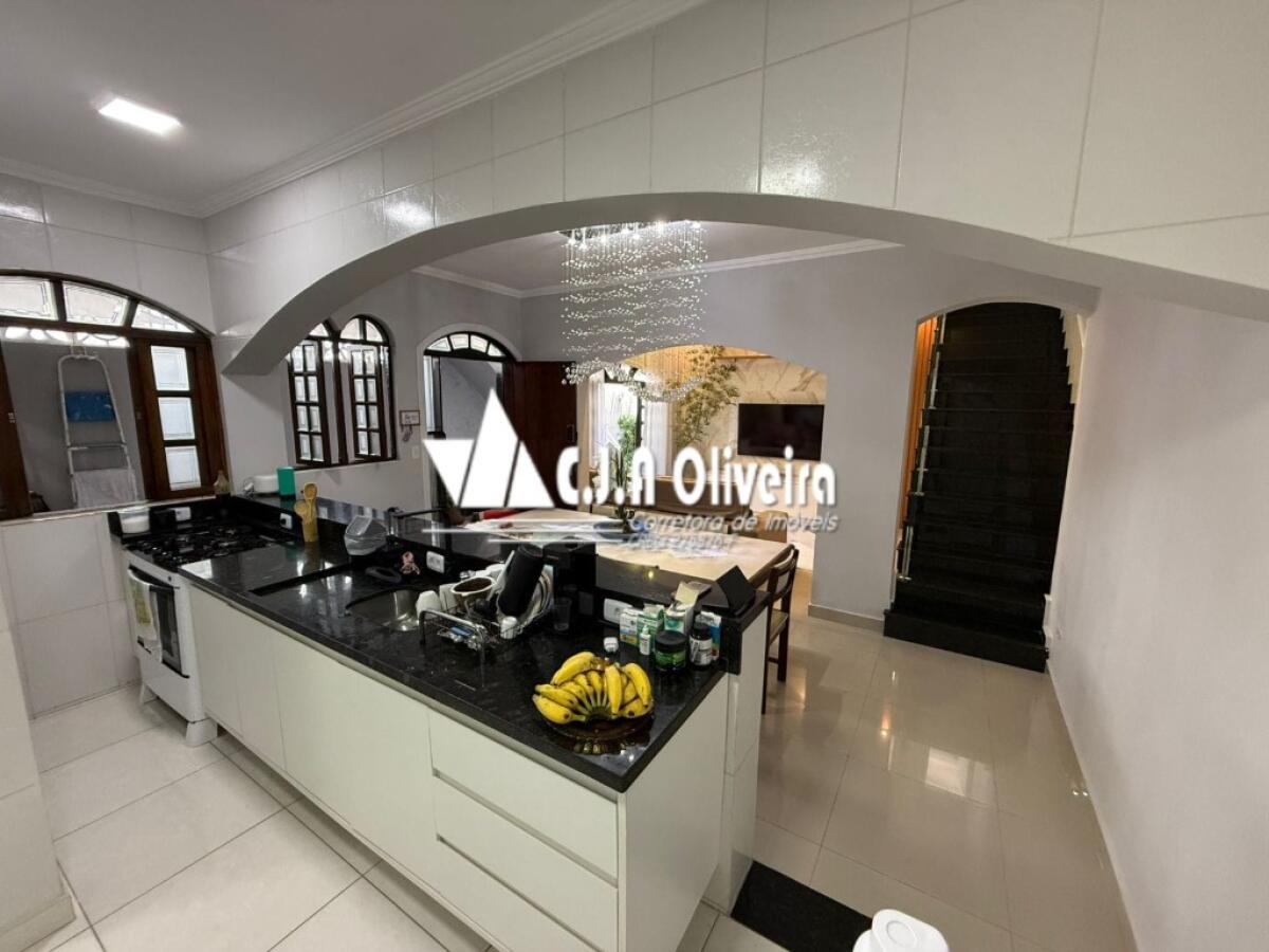 Casa com 4 quartos e 246 m² em Agenor De Campos, Mongaguá