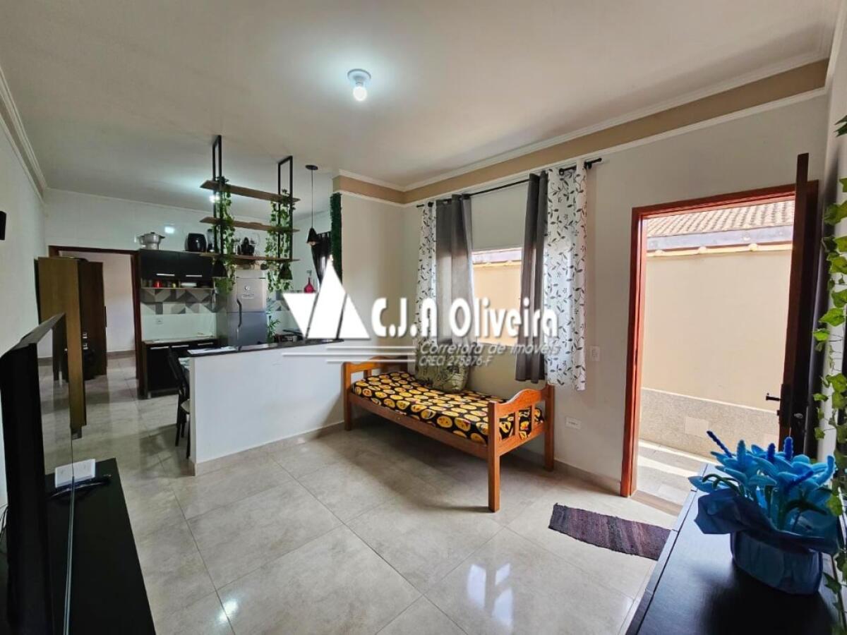 Casa com 2 quartos e 76 m² em Agenor De Campos, Mongaguá