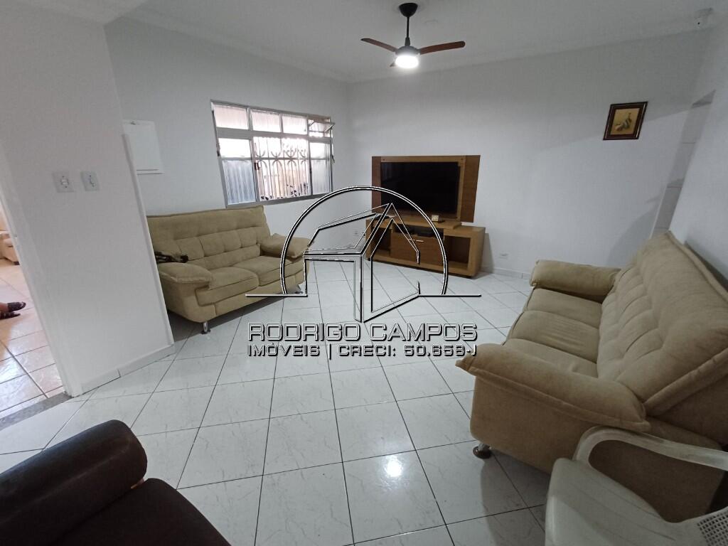 Casa, 3 quartos, 236 m² - Foto 1
