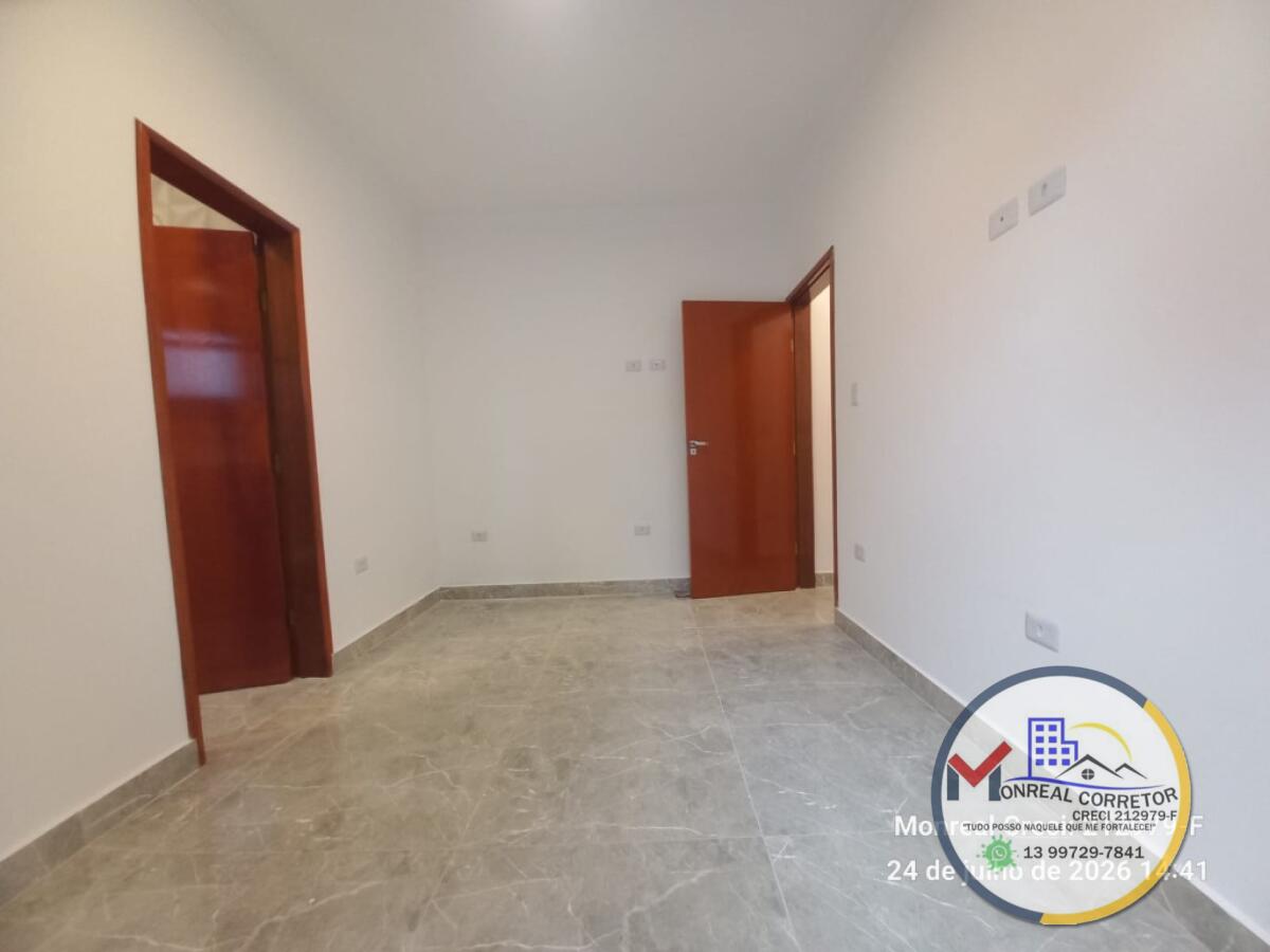 Casa com 3 quartos e 118 m² em Centro, Mongaguá