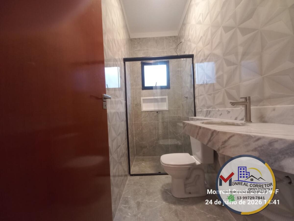 Casa com 3 quartos e 118 m² em Centro, Mongaguá