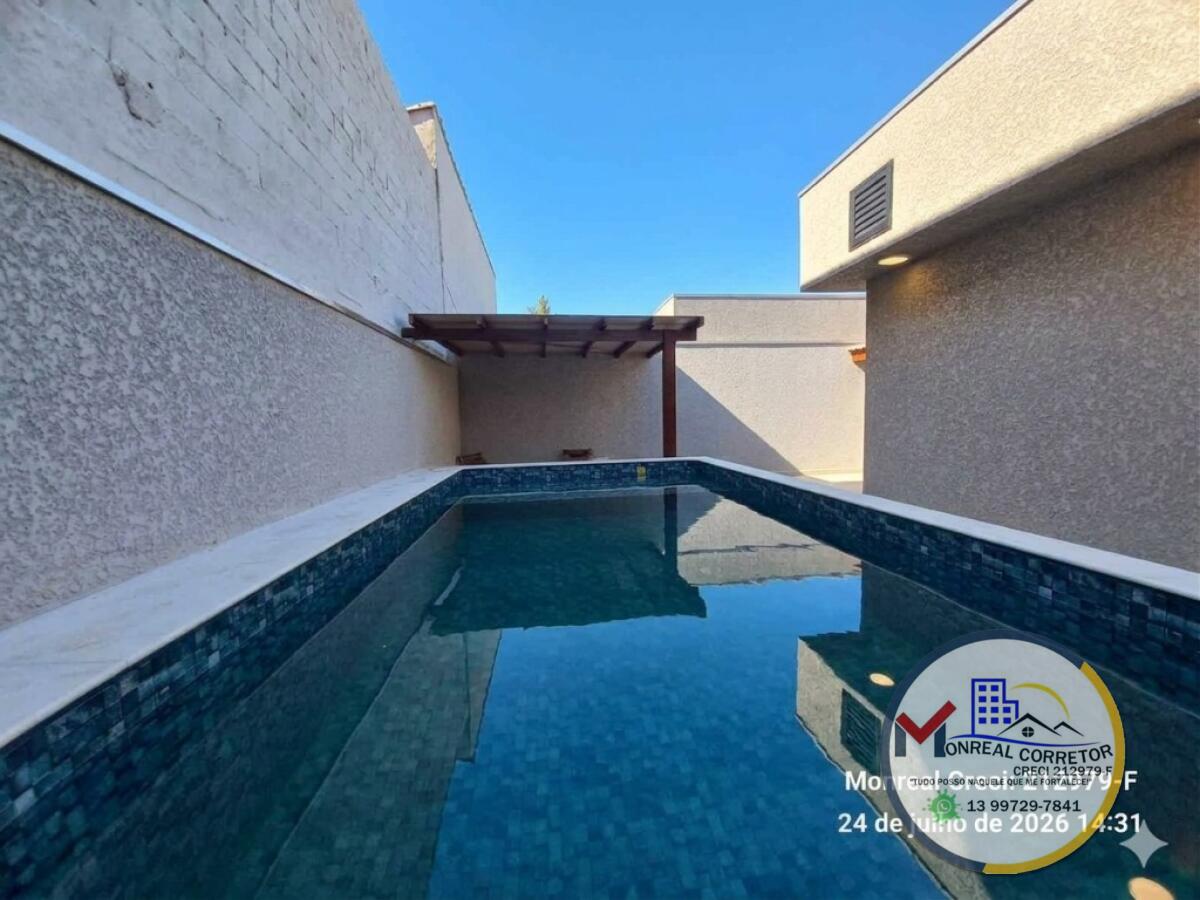 Casa com 3 quartos e 118 m² em Centro, Mongaguá