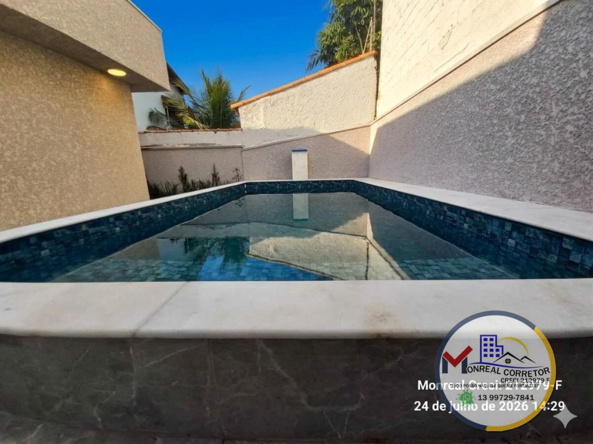 Casa com 3 quartos e 118 m² em Centro, Mongaguá