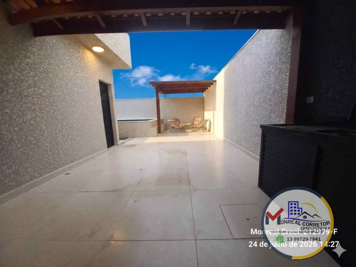 Casa com 3 quartos e 118 m² em Centro, Mongaguá
