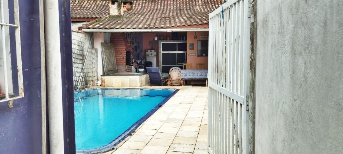 Casa, 2 quartos, 300 m² - Foto 1