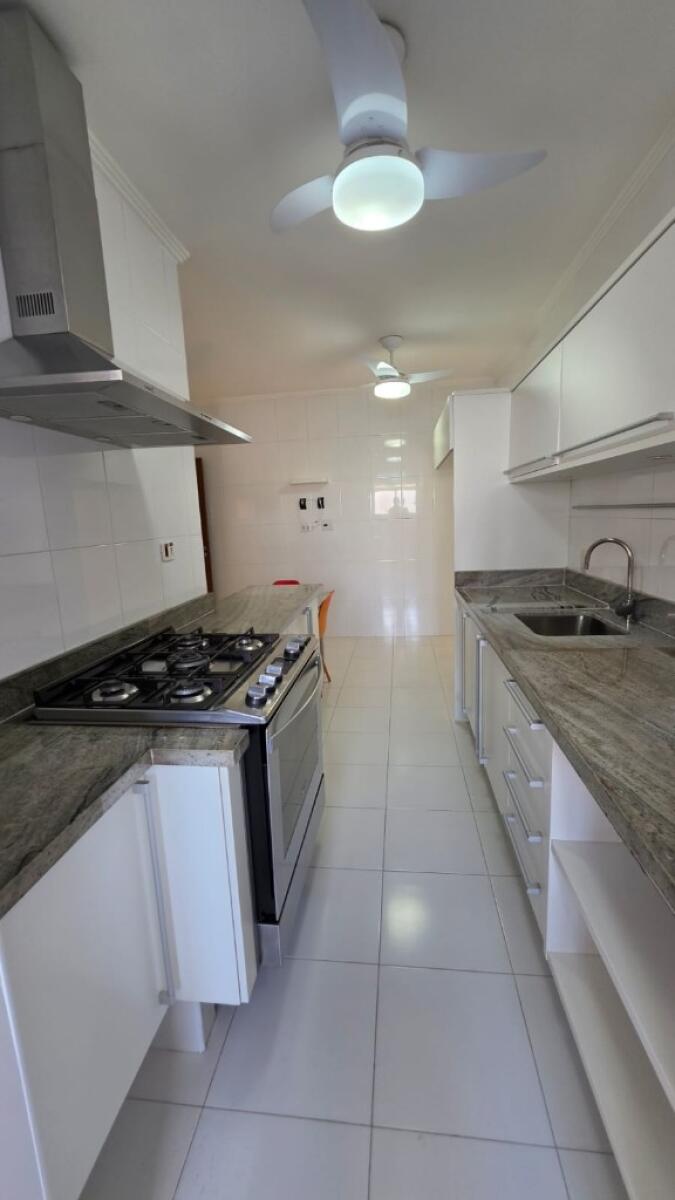 Apartamento, 3 quartos, 235 m² - Foto 12