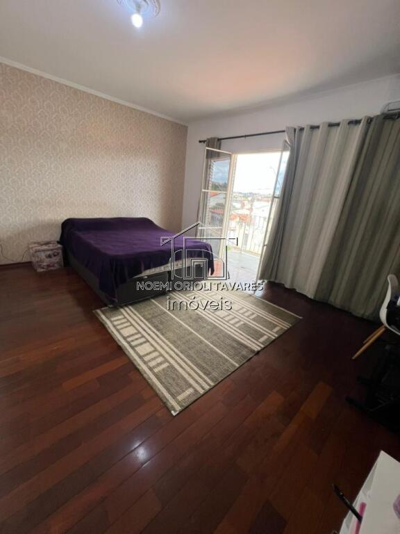 Casa com 3 quartos e 201 m² em Vila Aeroporto, Sorocaba