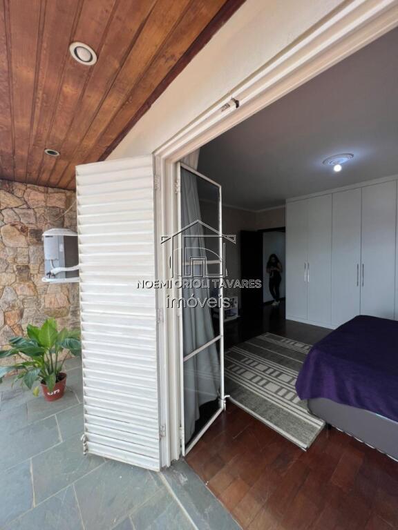 Casa com 3 quartos e 201 m² em Vila Aeroporto, Sorocaba