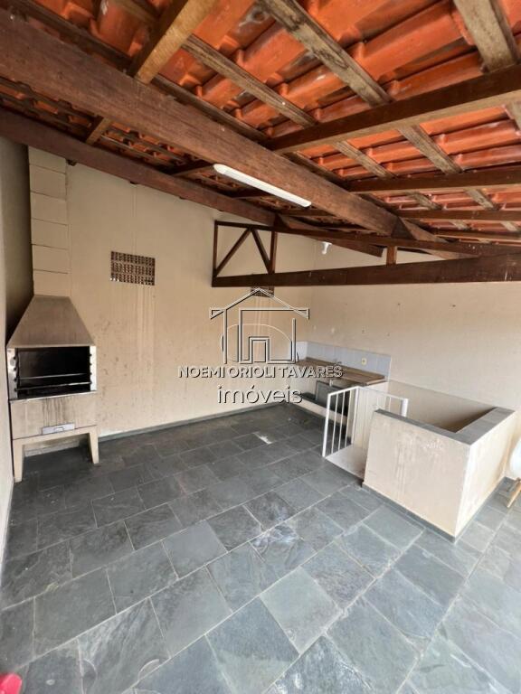 Casa com 3 quartos e 201 m² em Vila Aeroporto, Sorocaba