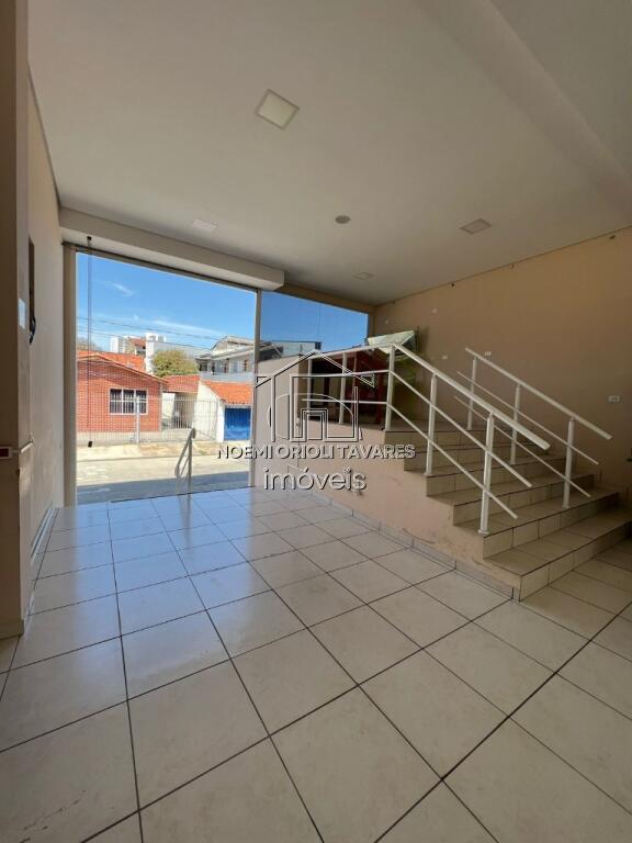 Casa com 5 quartos e 923 m² em Vila Aeroporto, Sorocaba