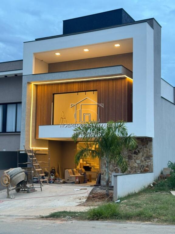 Casa com 4 quartos e 196 m² em Vila Aeroporto, Sorocaba