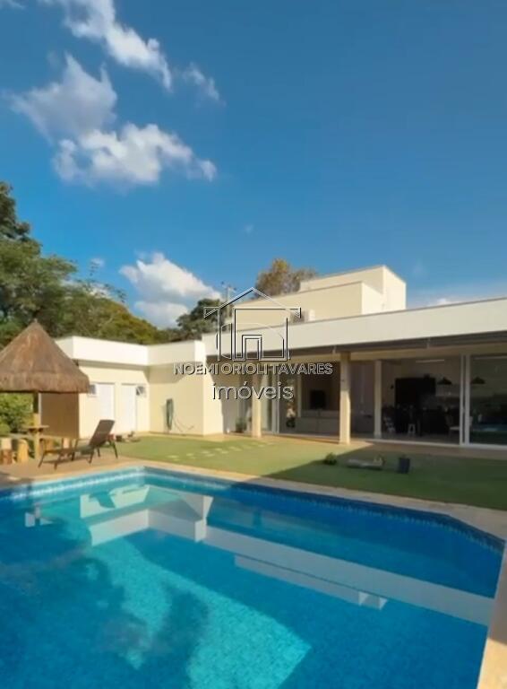 Casa com 3 quartos e 285 m² em Vila Aeroporto, Sorocaba