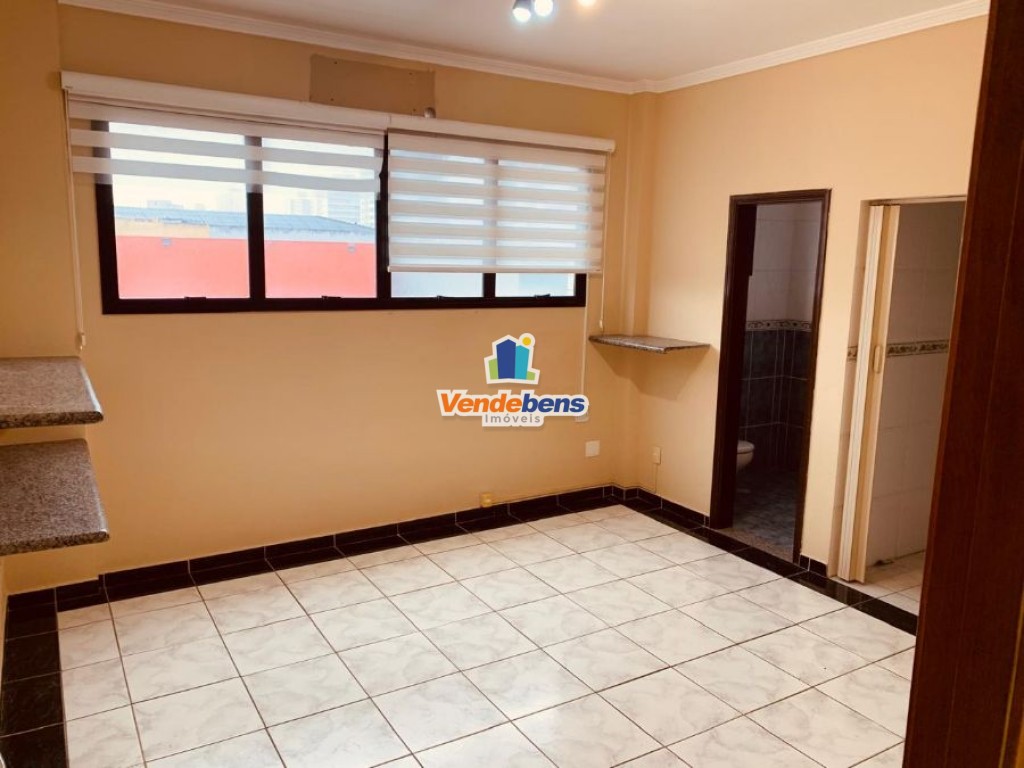 Apartamento com 42 m² em Vila Guilhermina, Praia Grande