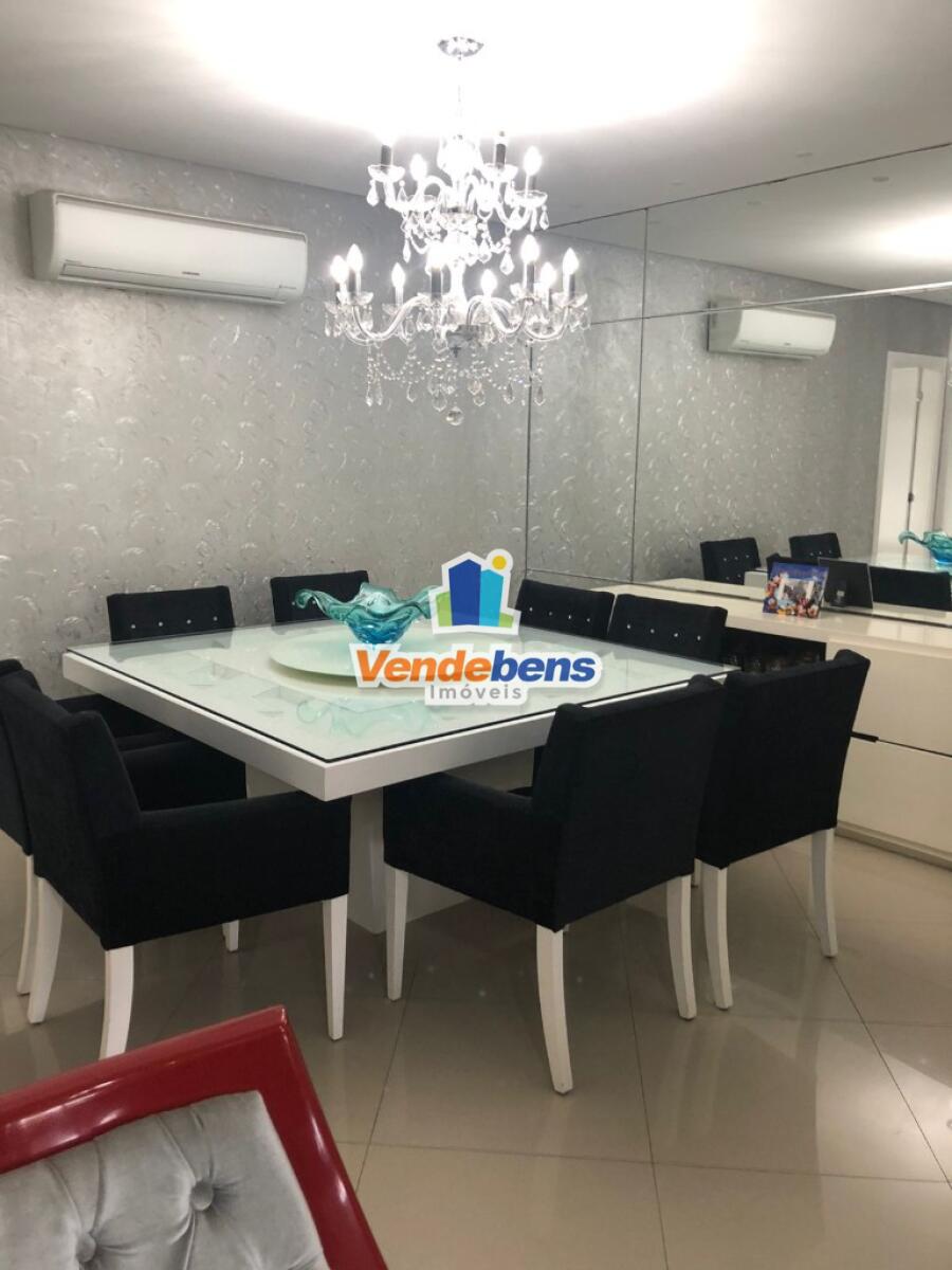 Apartamento com 3 quartos e 157 m² em Vila Guilhermina, Praia Grande