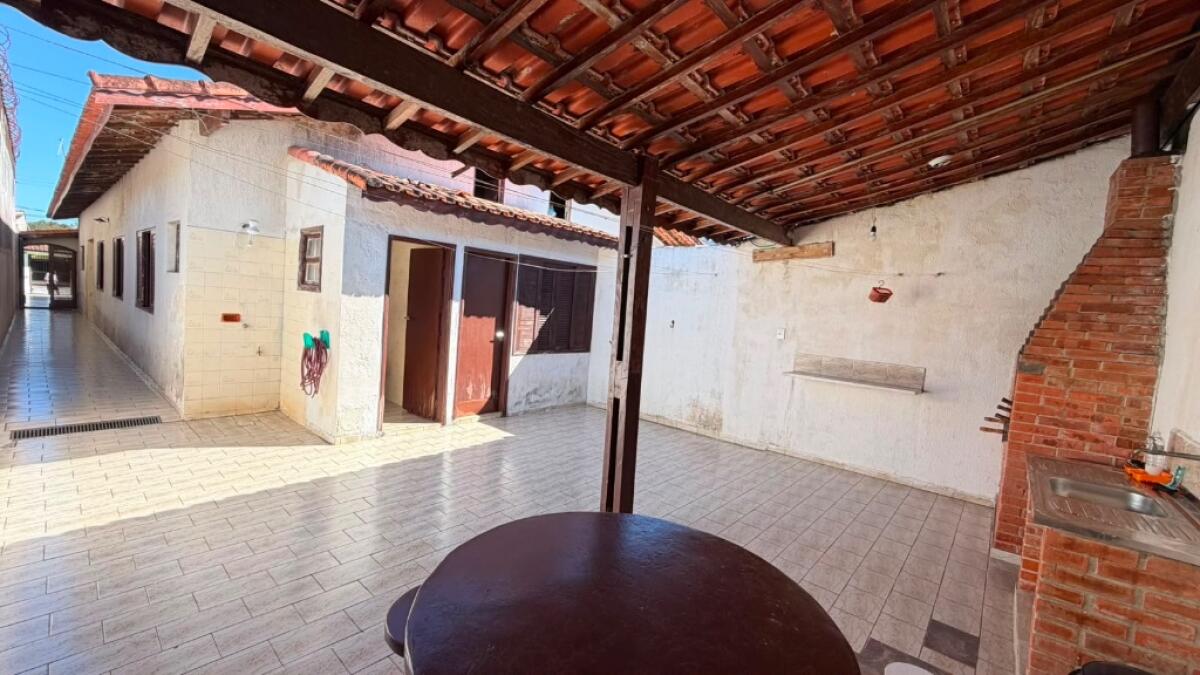 Casa com 3 quartos e 148 m² em Jardim Imperador, Praia Grande