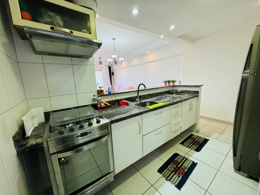 Apartamento com 2 quartos e 72 m² em Boqueirão, Praia Grande