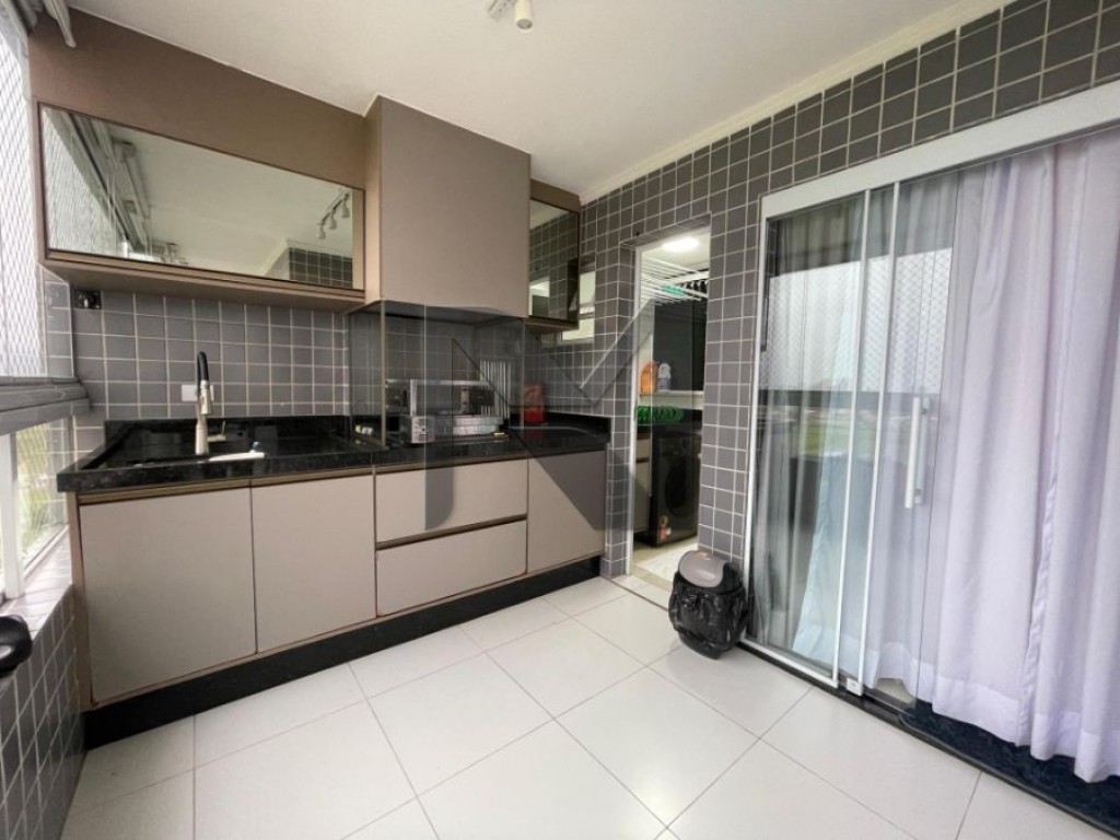 Apartamento com 2 quartos e 77 m² em Boqueirão, Praia Grande