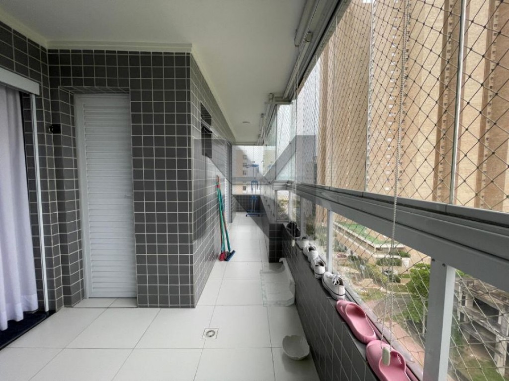 Apartamento com 2 quartos e 77 m² em Boqueirão, Praia Grande