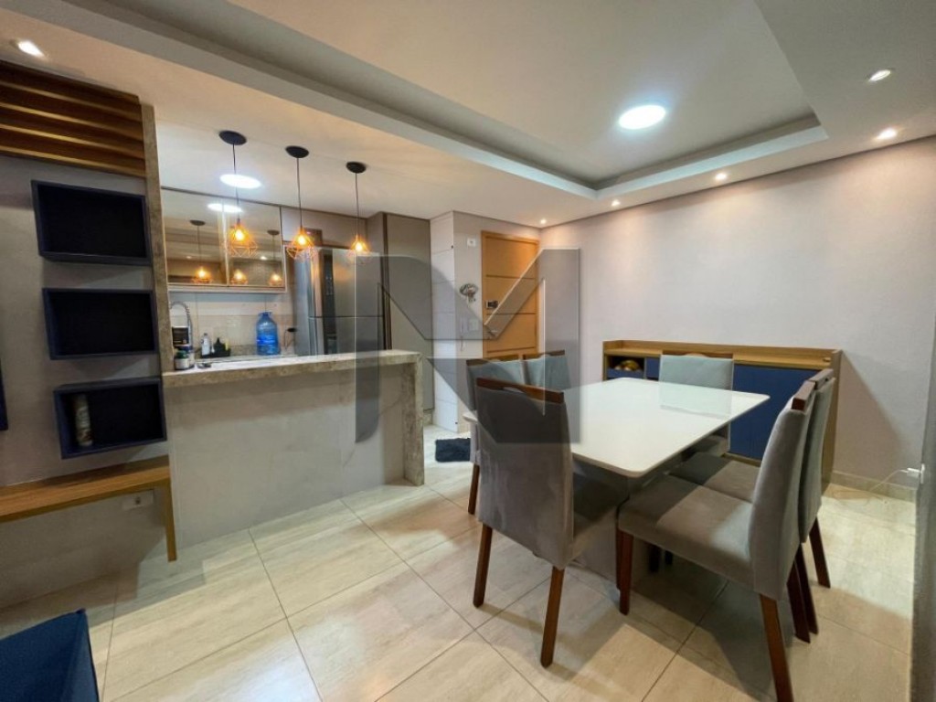 Apartamento com 2 quartos e 77 m² em Boqueirão, Praia Grande