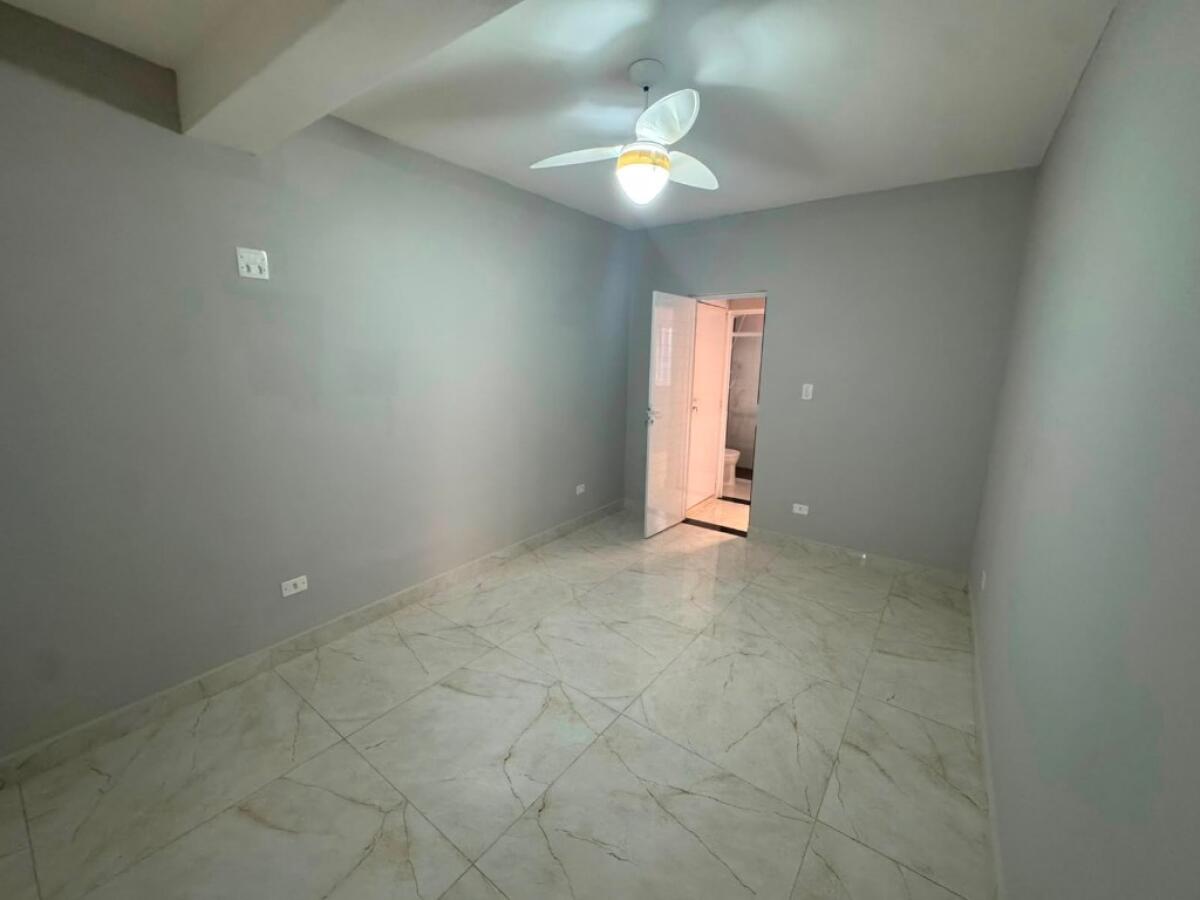 Apartamento com 1 quarto e 30 m² em Boqueirão, Praia Grande