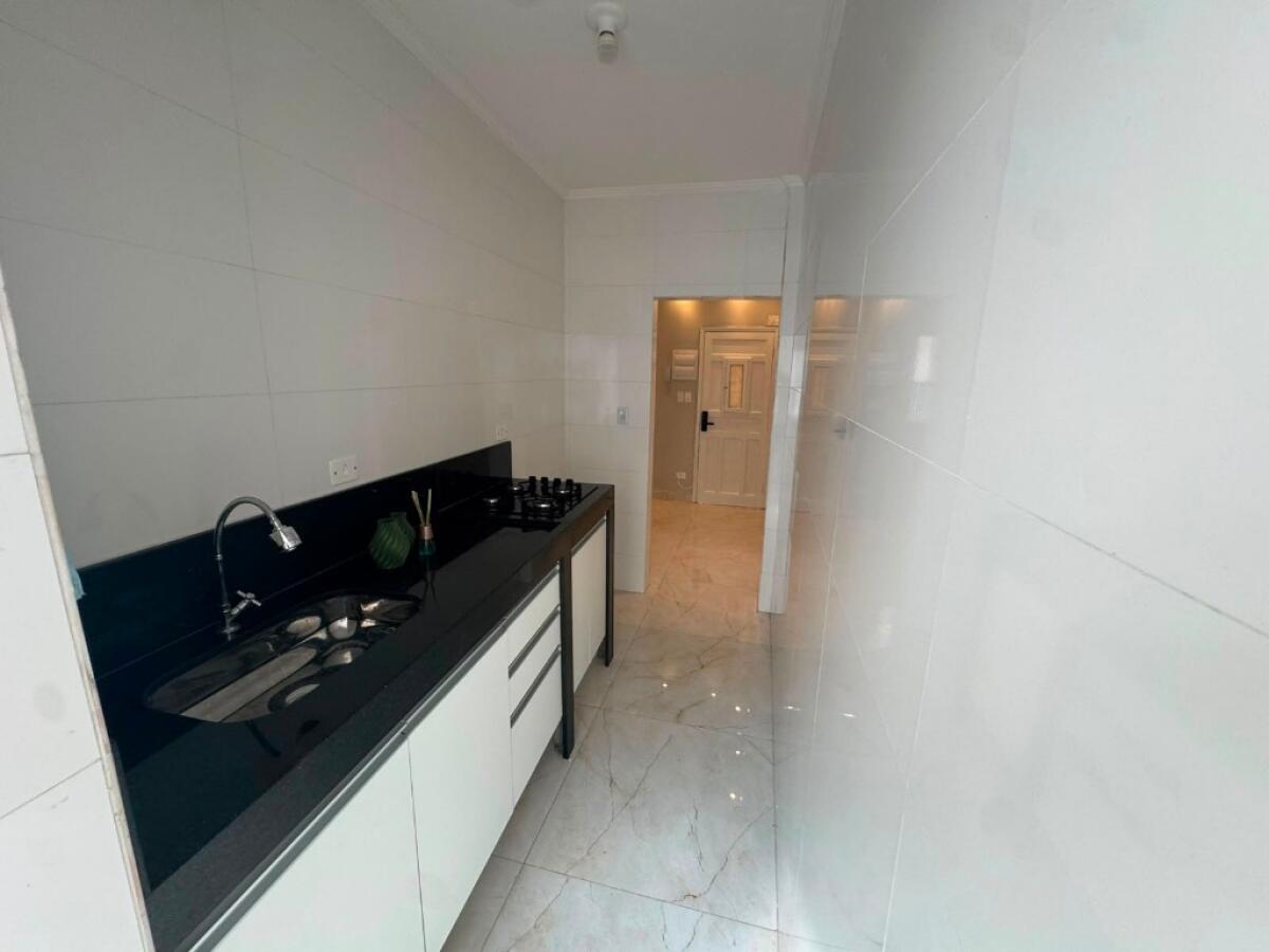 Apartamento com 1 quarto e 30 m² em Boqueirão, Praia Grande