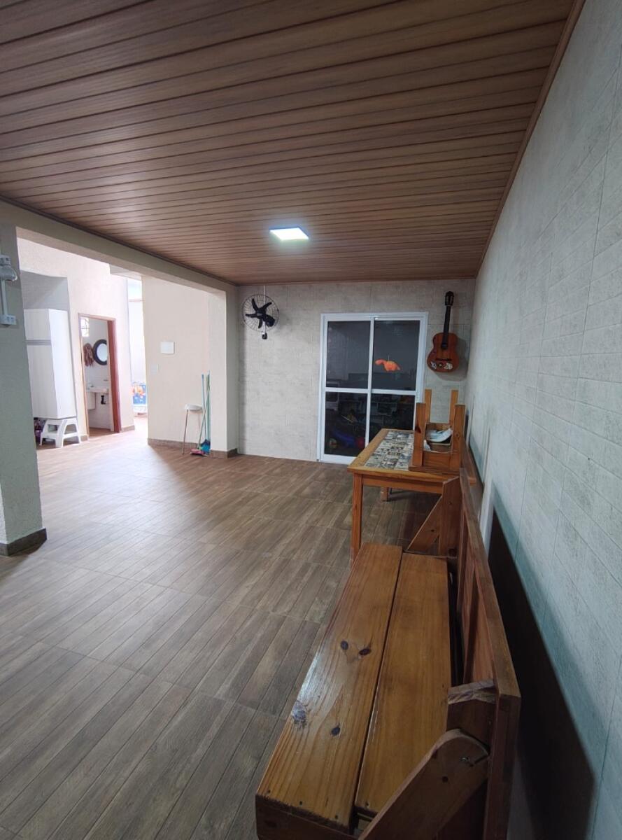 Casa com 4 quartos e 142 m² em Boqueirão, Praia Grande