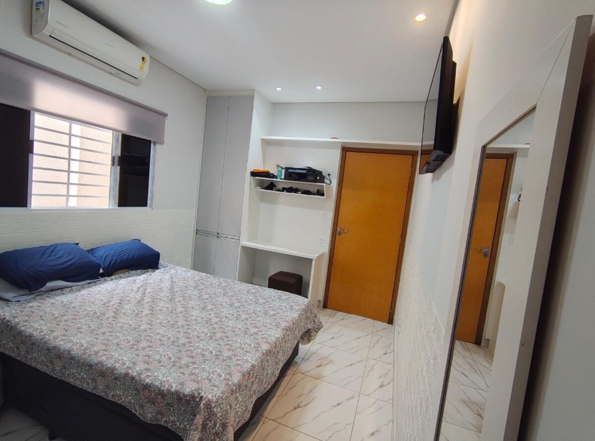 Casa com 4 quartos e 142 m² em Boqueirão, Praia Grande
