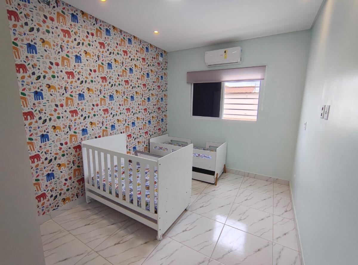 Casa com 4 quartos e 142 m² em Boqueirão, Praia Grande