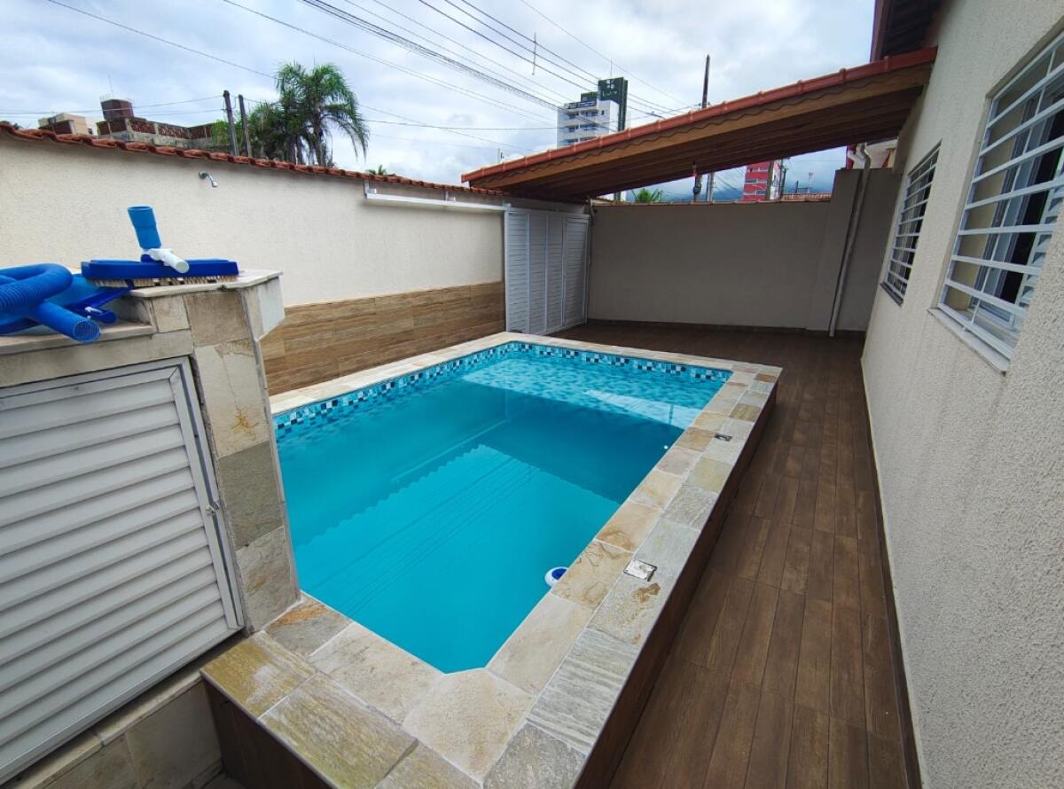 Casa com 4 quartos e 142 m² em Boqueirão, Praia Grande