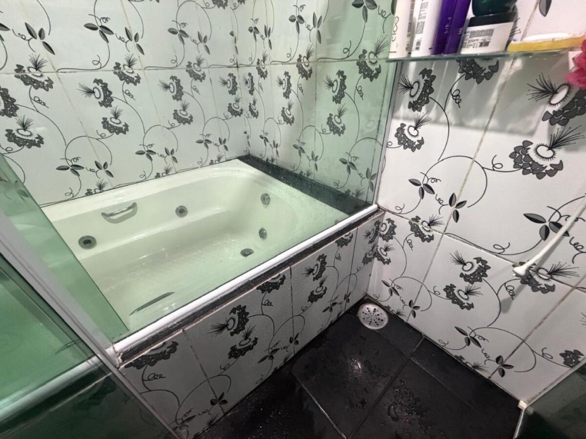 Casa com 3 quartos e 304 m² em Boqueirão, Praia Grande