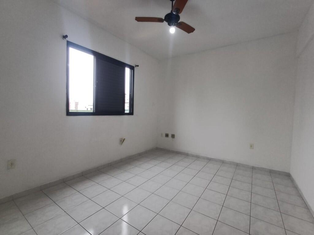 Apartamento com 1 quarto e 38 m² em Vila Guilhermina, Praia Grande