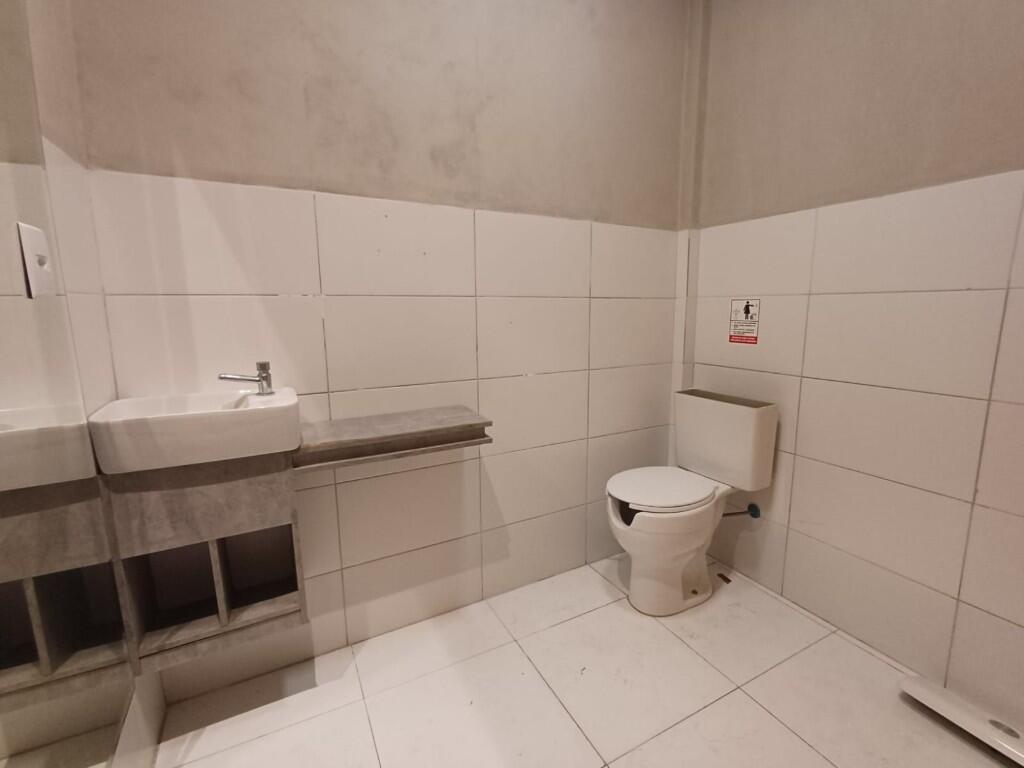 Apartamento com 450 m² em Vila Guilhermina, Praia Grande