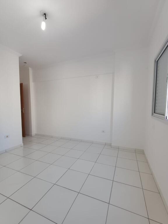 Apartamento com 2 quartos e 101 m² em Vila Guilhermina, Praia Grande