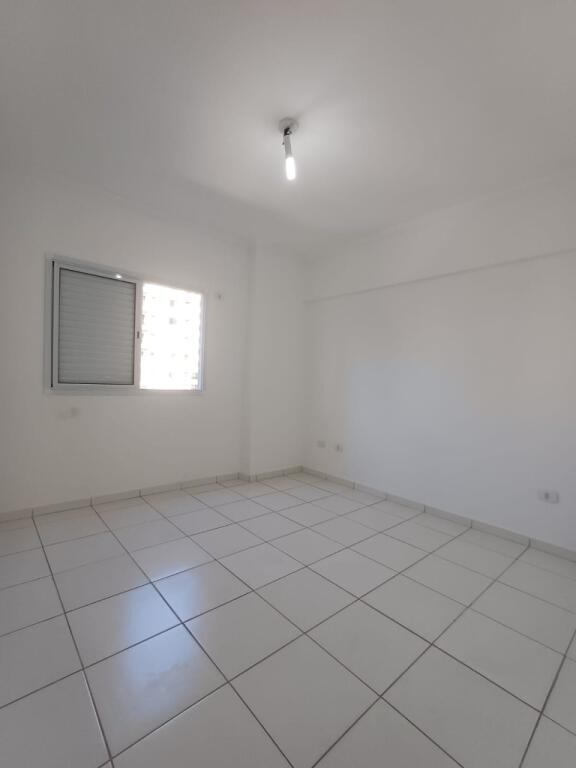 Apartamento com 2 quartos e 101 m² em Vila Guilhermina, Praia Grande