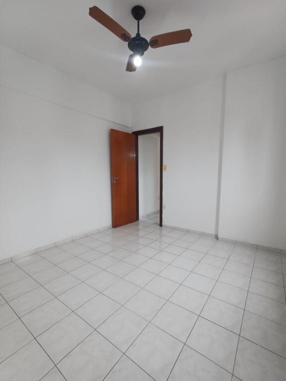 Apartamento com 1 quarto e 41 m² em Vila Guilhermina, Praia Grande