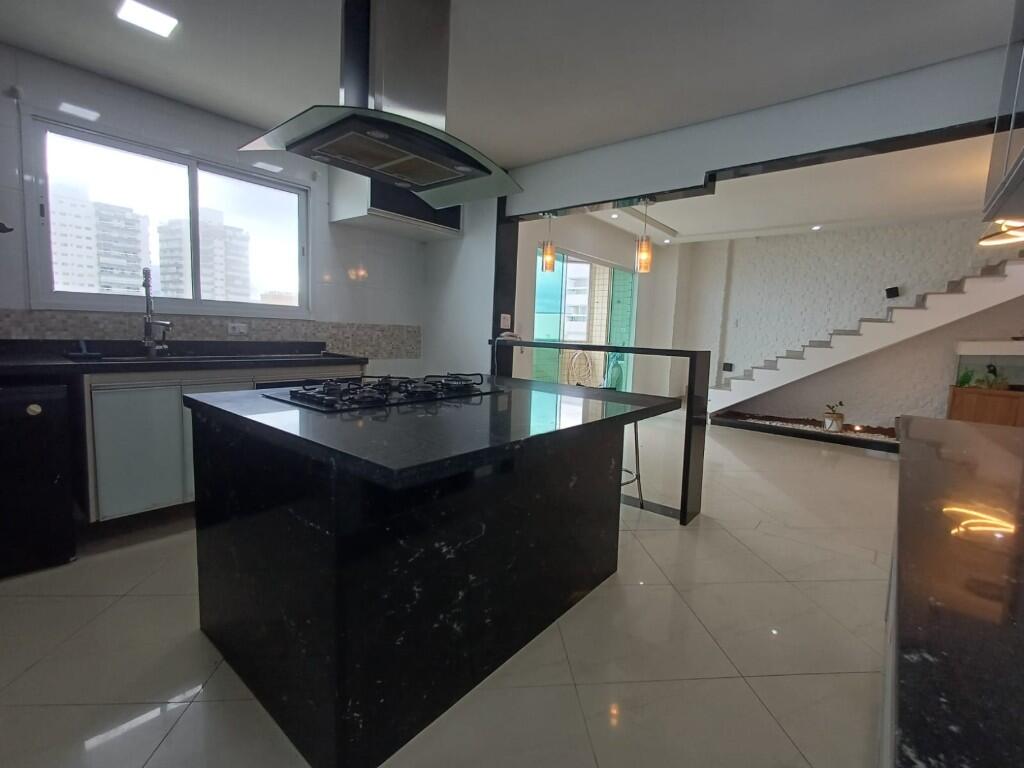 Apartamento com 3 quartos e 162 m² em Vila Guilhermina, Praia Grande
