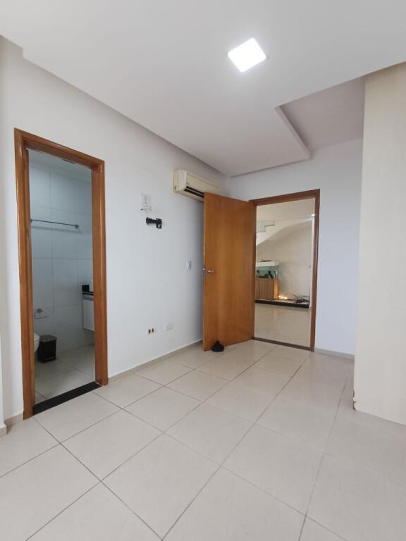 Apartamento com 3 quartos e 162 m² em Vila Guilhermina, Praia Grande
