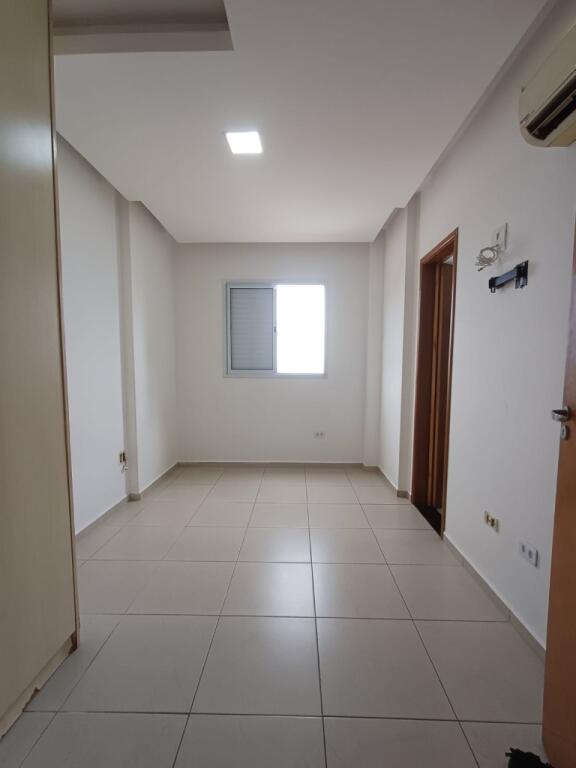 Apartamento com 3 quartos e 162 m² em Vila Guilhermina, Praia Grande