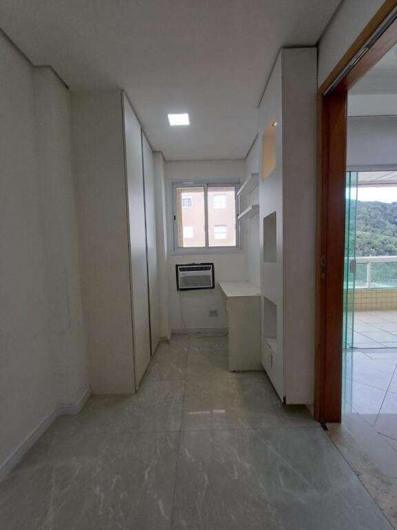 Apartamento com 3 quartos e 162 m² em Vila Guilhermina, Praia Grande