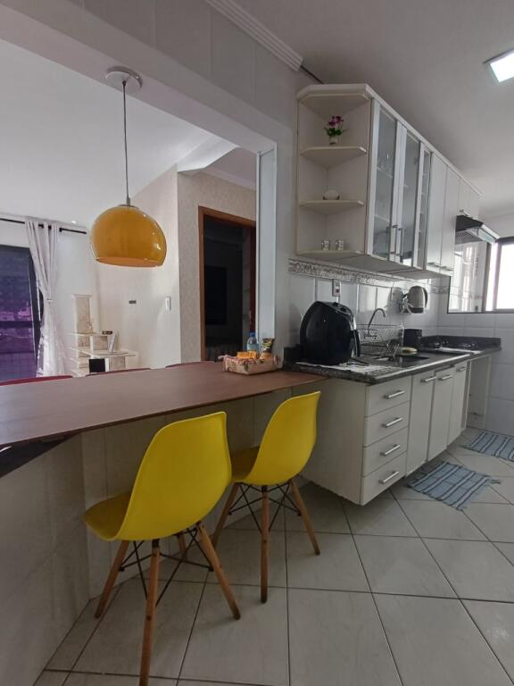 Apartamento com 1 quarto e 48 m² em Vila Guilhermina, Praia Grande