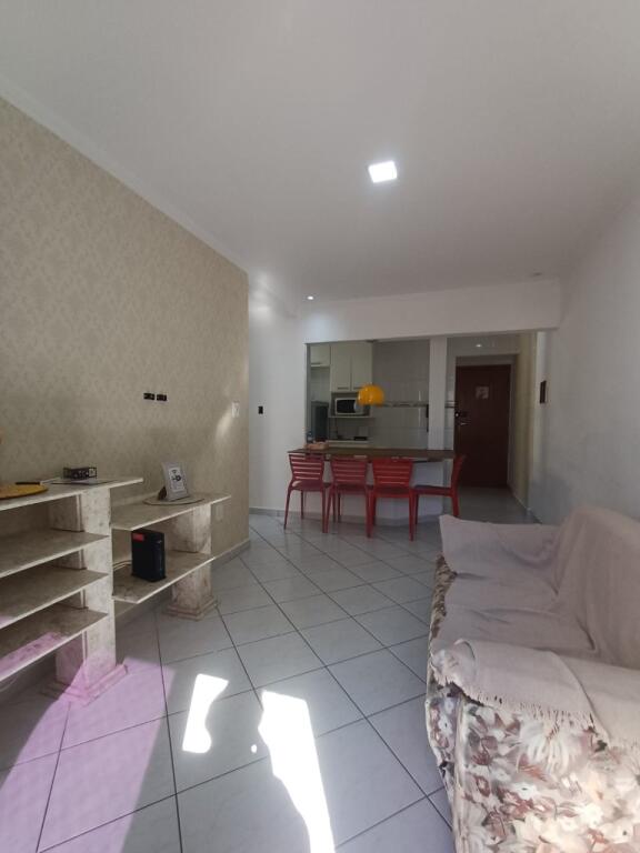 Apartamento com 1 quarto e 48 m² em Vila Guilhermina, Praia Grande