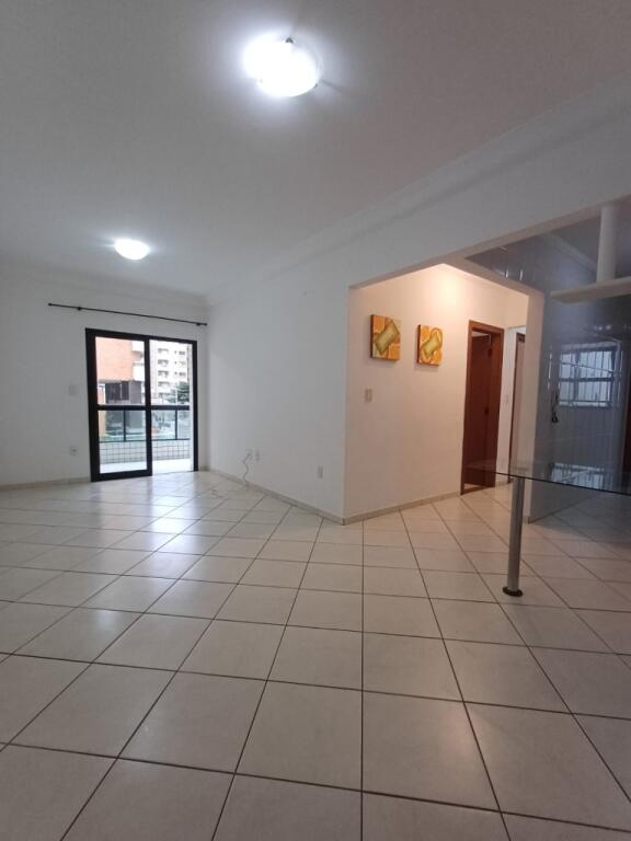 Apartamento com 2 quartos e 85 m² em Vila Guilhermina, Praia Grande
