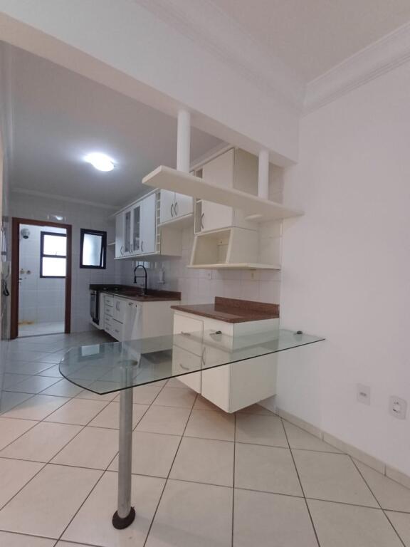 Apartamento com 2 quartos e 85 m² em Vila Guilhermina, Praia Grande