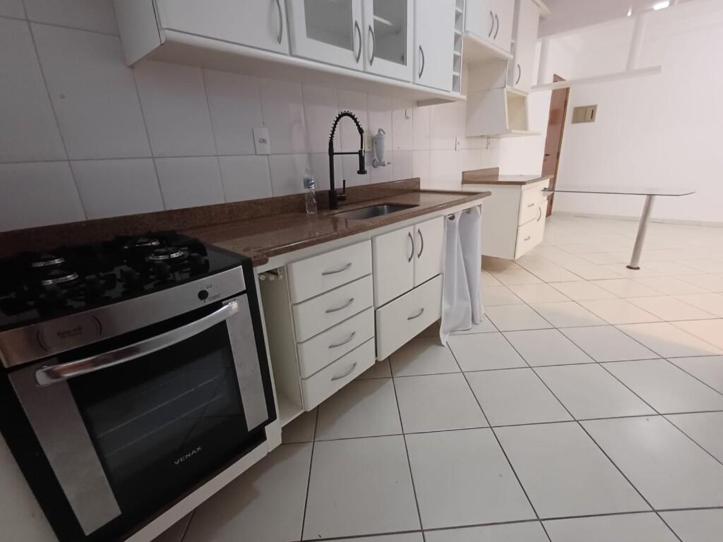 Apartamento com 2 quartos e 85 m² em Vila Guilhermina, Praia Grande
