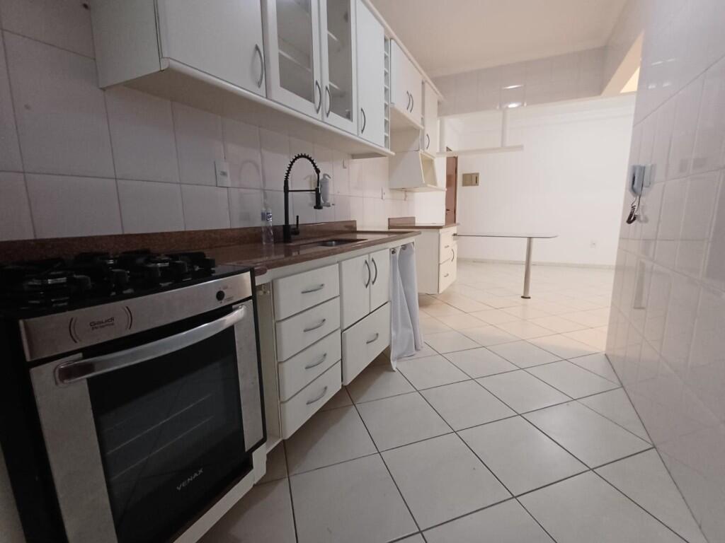Apartamento com 2 quartos e 85 m² em Vila Guilhermina, Praia Grande