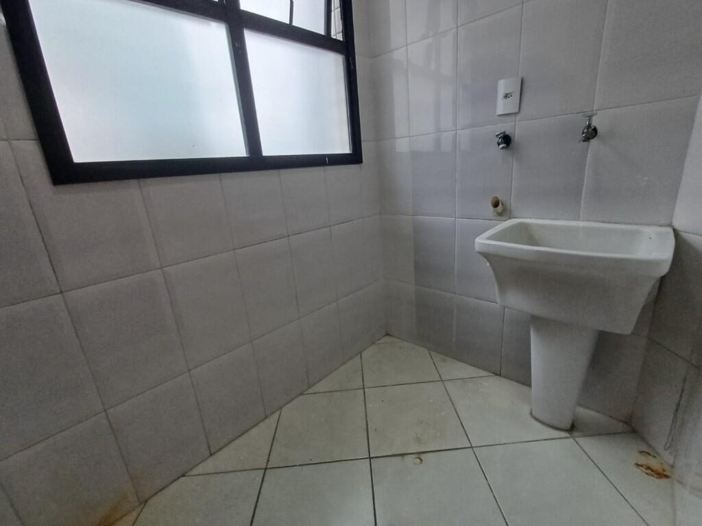 Apartamento com 2 quartos e 85 m² em Vila Guilhermina, Praia Grande