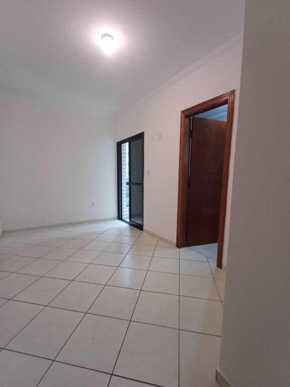 Apartamento com 2 quartos e 85 m² em Vila Guilhermina, Praia Grande