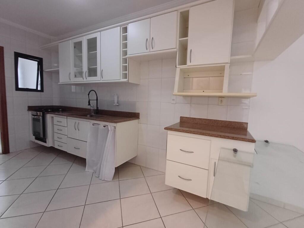 Apartamento com 2 quartos e 85 m² em Vila Guilhermina, Praia Grande