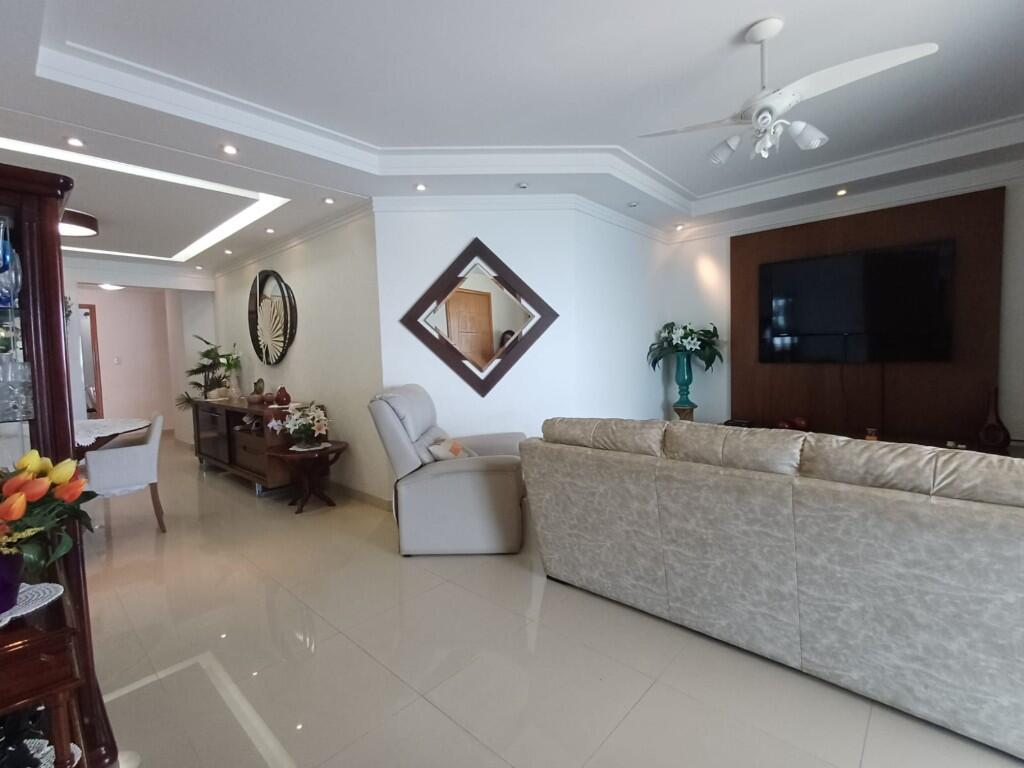 Apartamento com 3 quartos e 226 m² em Vila Guilhermina, Praia Grande